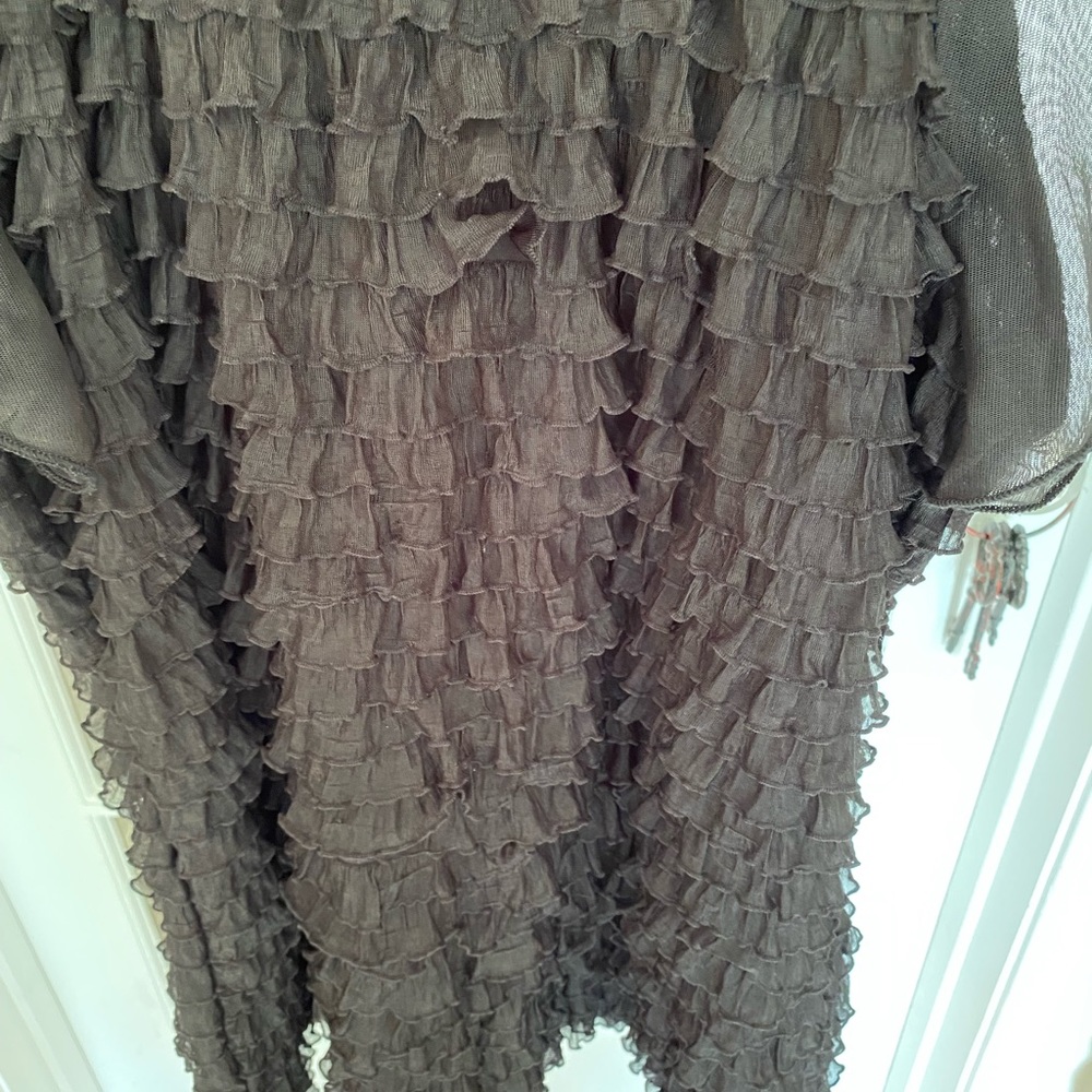 J.T.B Black Ruffle Top M - Picture 5 of 7